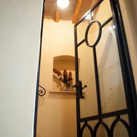 Bed & Breakfast Piazza Del Papa 3*